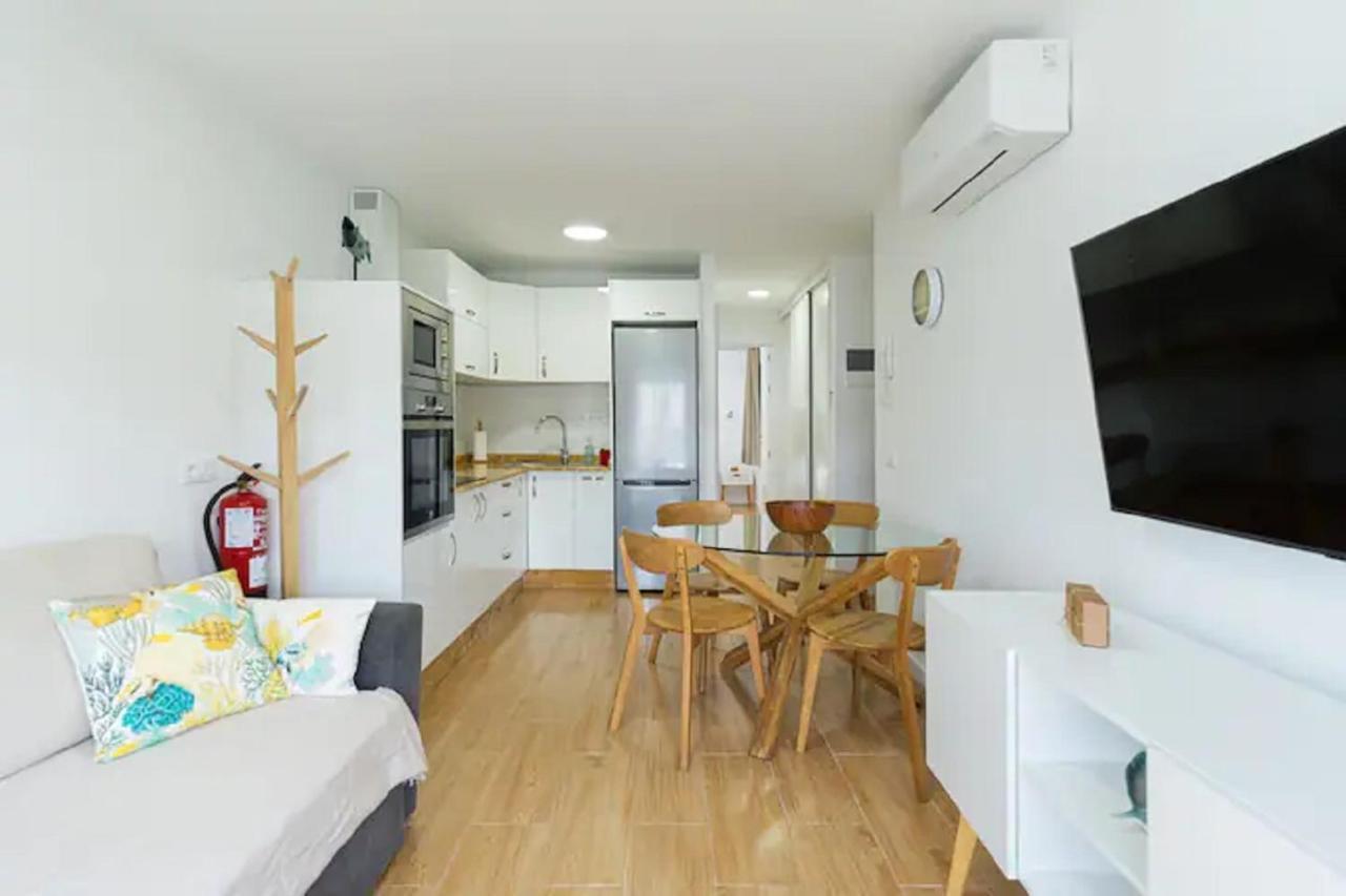 Las Burrras Buigues Beach Apartment San Bartolomé Екстериор снимка